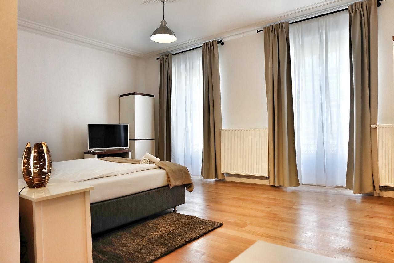 Top Spot Residence Brussels Luaran gambar
